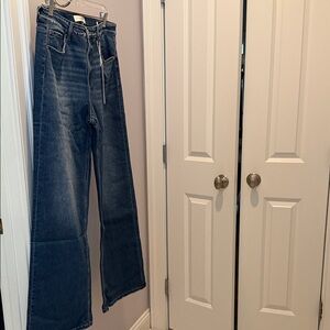 Wide Leg Blue Jeans